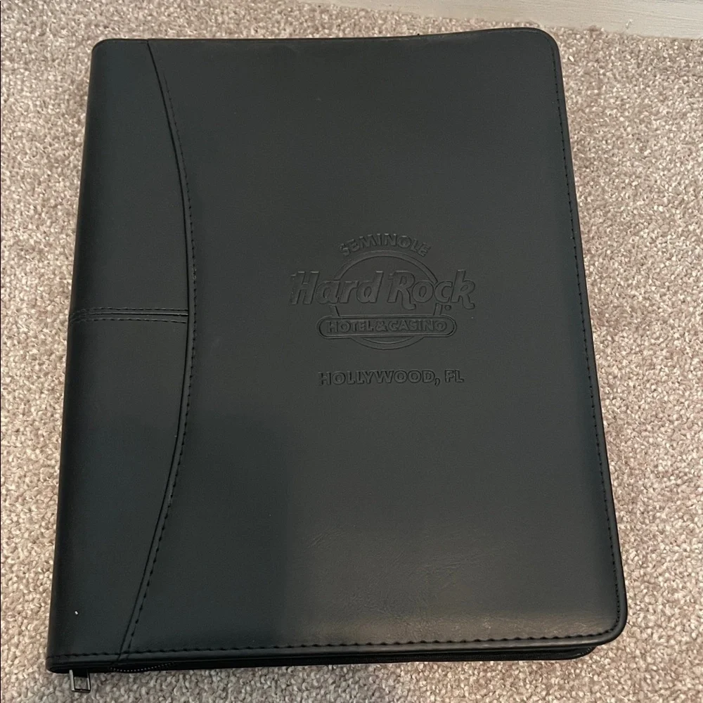 Hard Rock Cafe Black Men's Bag